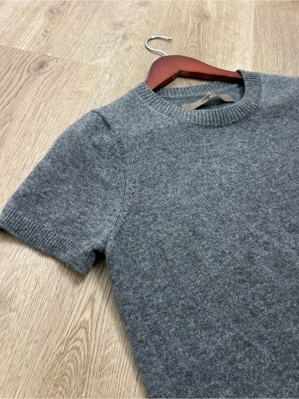 Enza Costa 100% Cashmere Gray Short Sleeve Knit Crew Neck Top